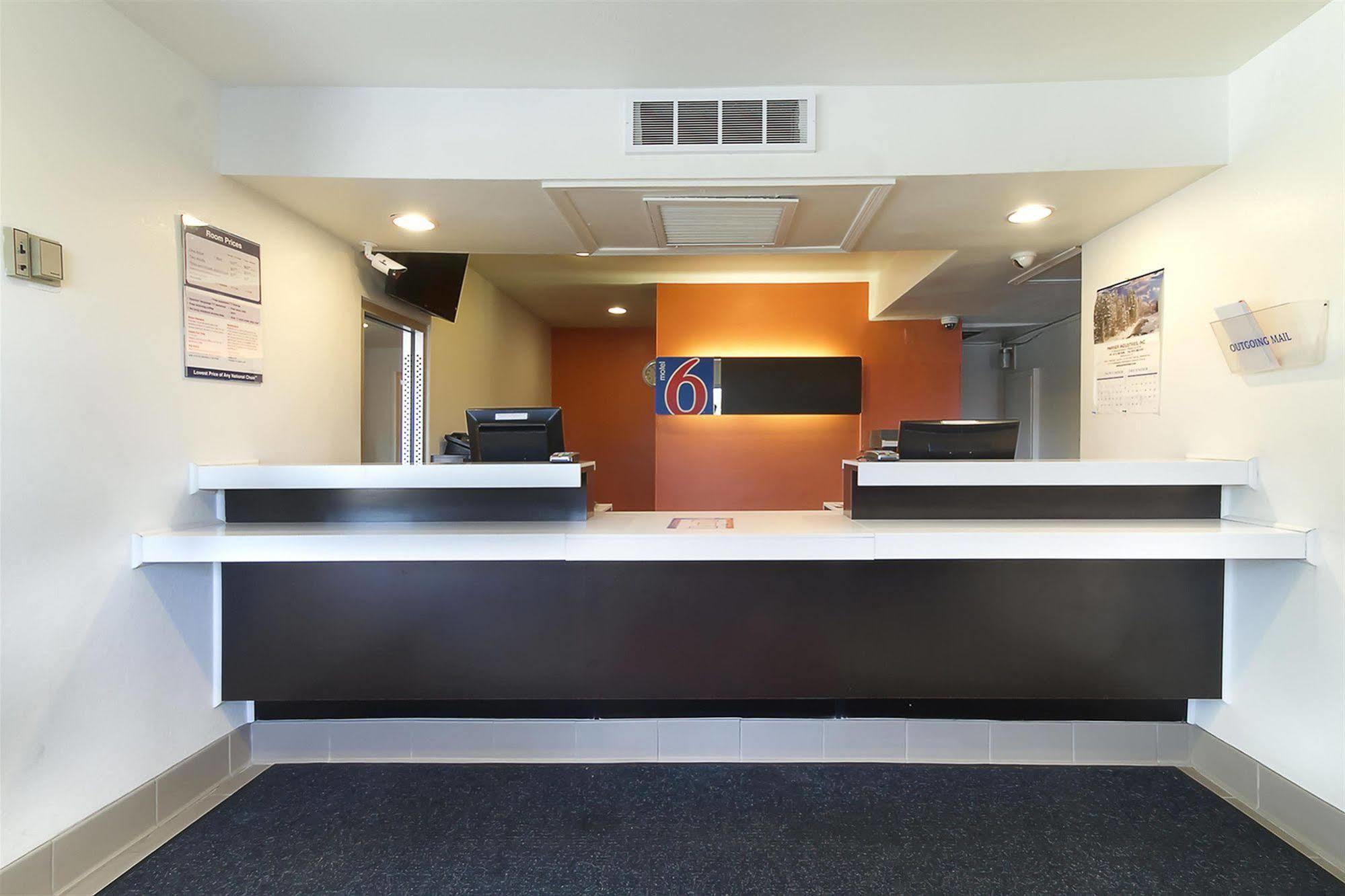 Motel 6-Capitol Heights, Md - Washington Largo Luaran gambar