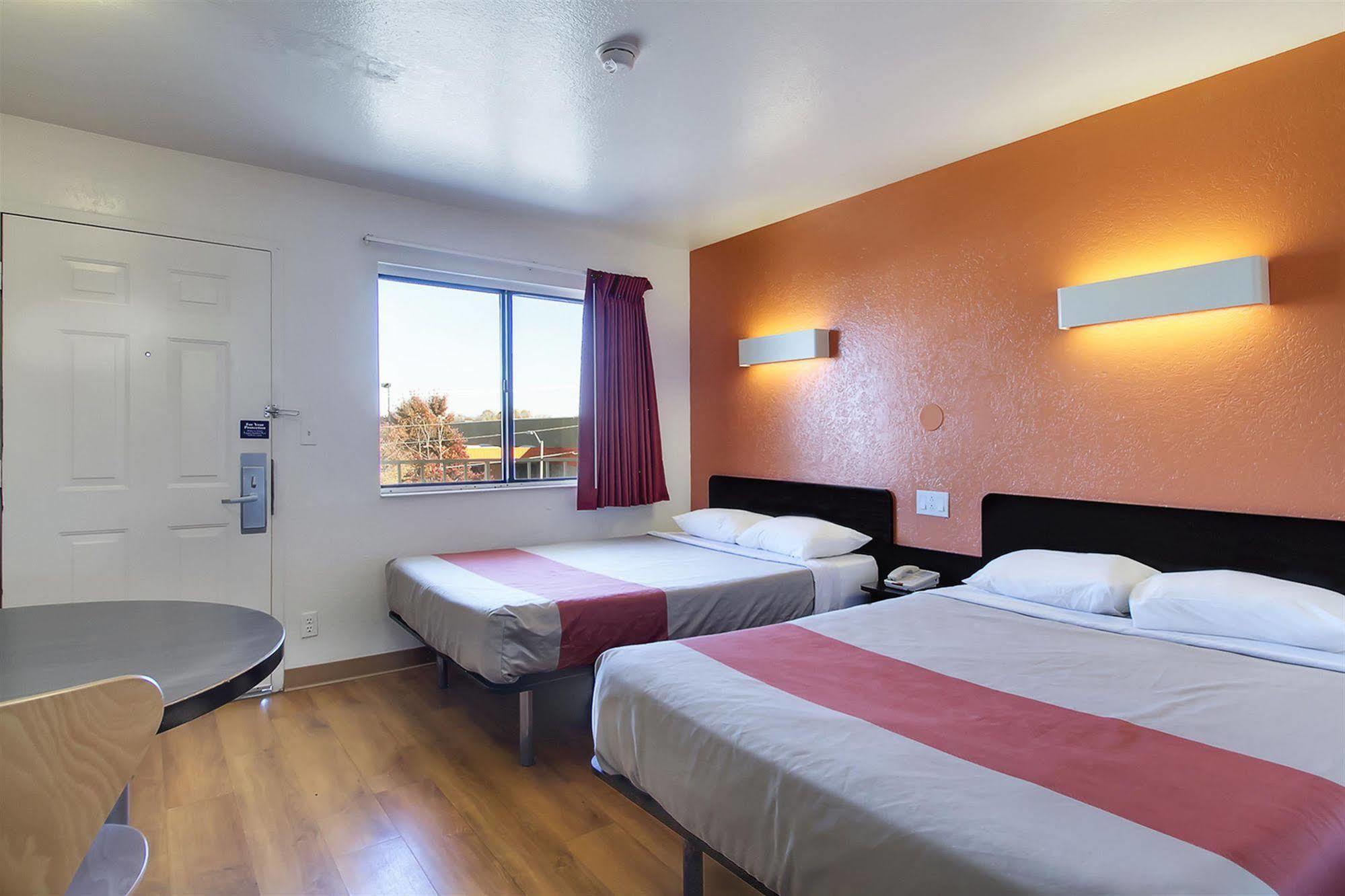 Motel 6-Capitol Heights, Md - Washington Largo Luaran gambar